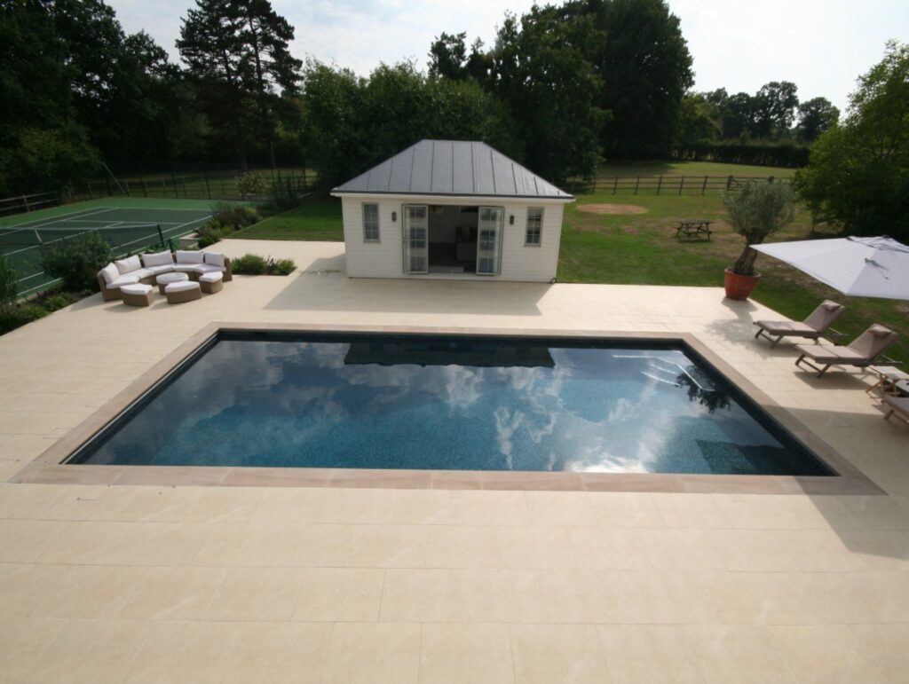 GOLD British Pool & Hot Tub Awards 2023 Residential Outdoor Concrete Pools Category 2